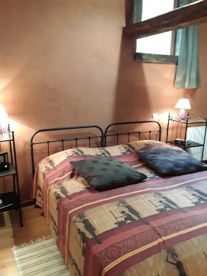 Bed and Breakfast La Parenthese Saint-Genix-sur-Guiers Екстер'єр фото