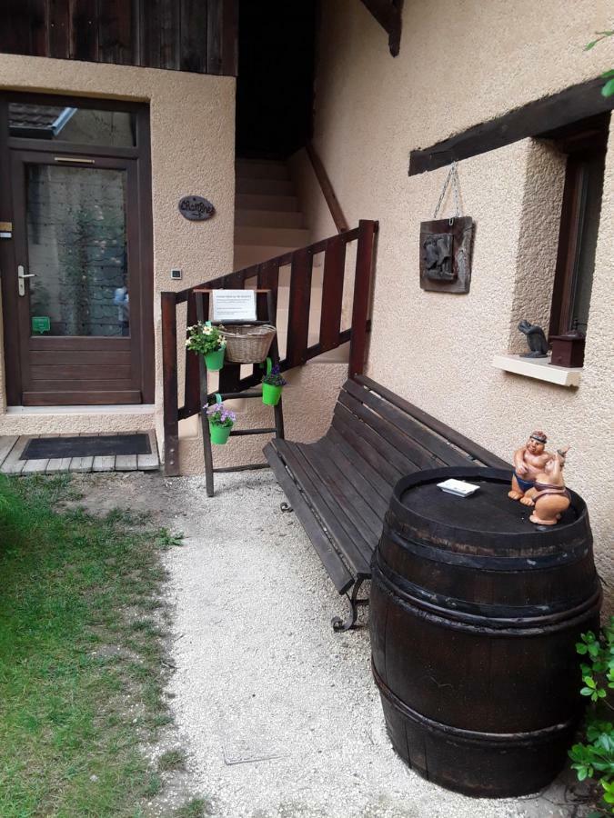 Bed and Breakfast La Parenthese Saint-Genix-sur-Guiers Екстер'єр фото