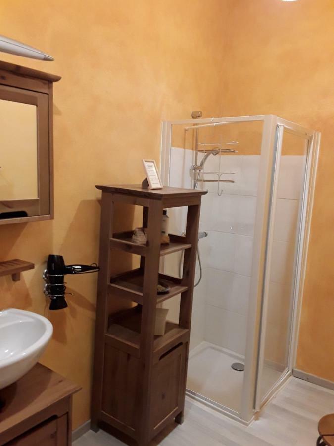 Bed and Breakfast La Parenthese Saint-Genix-sur-Guiers Екстер'єр фото