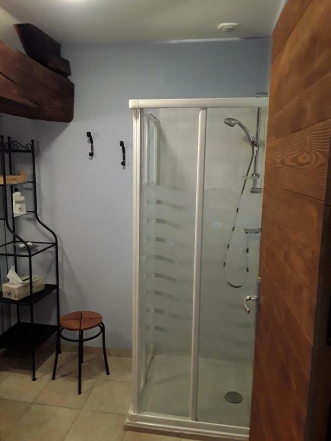 Bed and Breakfast La Parenthese Saint-Genix-sur-Guiers Екстер'єр фото